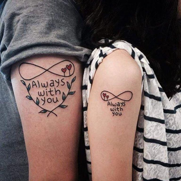 Tatuagem de namorados 'aways with you'