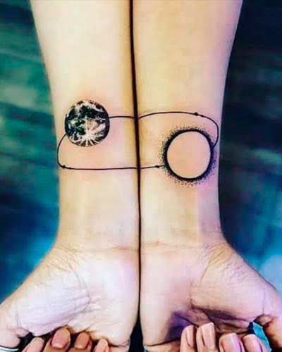 tatuagens para casal orbita