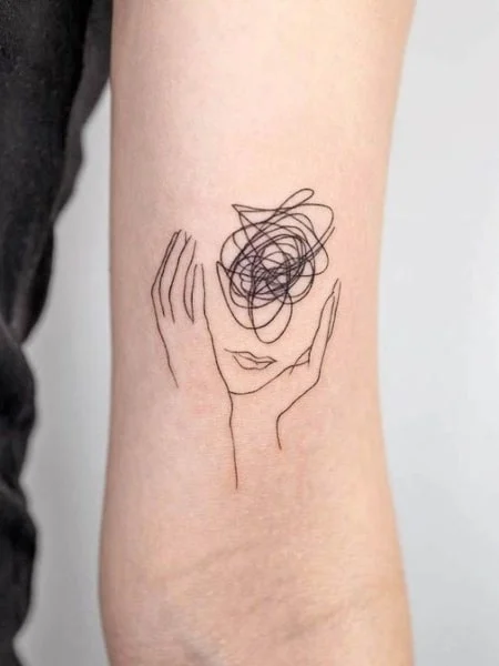 As tatuagens minimalista de coração que são perfeitas para expressar seu  amor-próprio – Nova Mulher