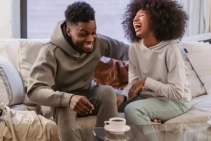 180+ Perguntas para Namorado Responder e Descobrir se Ele Te Ama