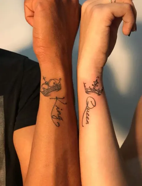 Tatuagens de casal Rei e Rainha