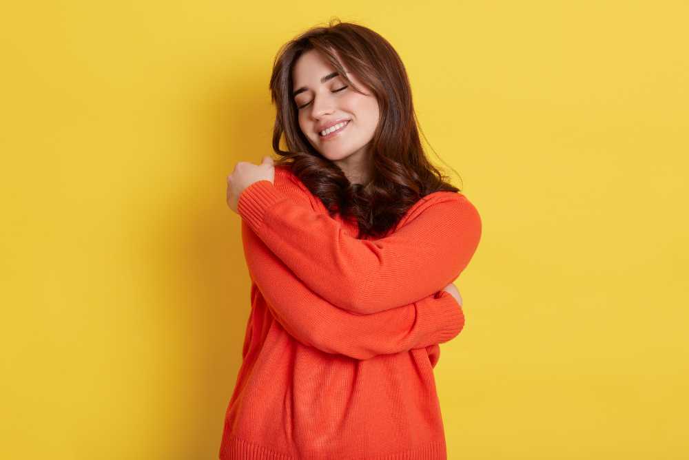 Mulher demonstrando amor próprio