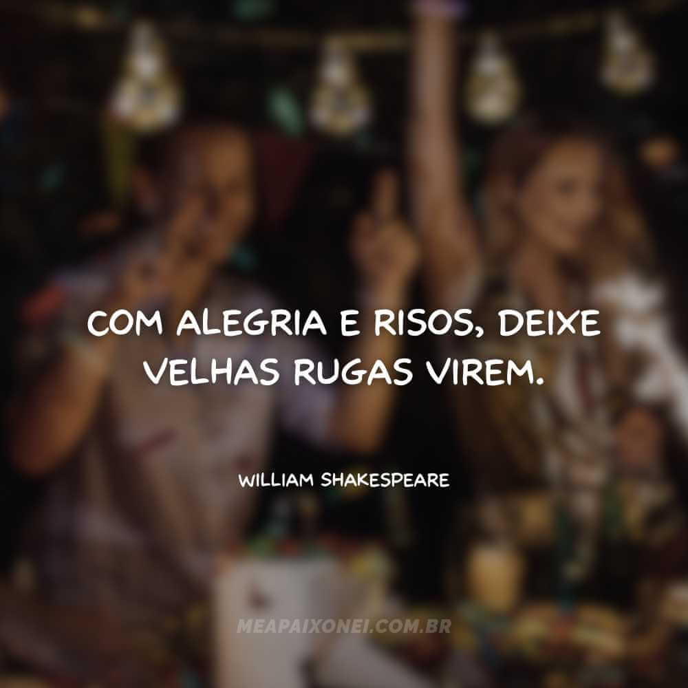 Frases famosas de aniversário com autores conhecidos e renomados